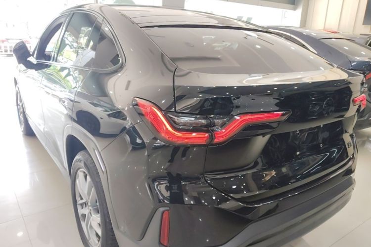 Used Nio EC6 2020 430 km Sport Version Rear Left 45 Deg