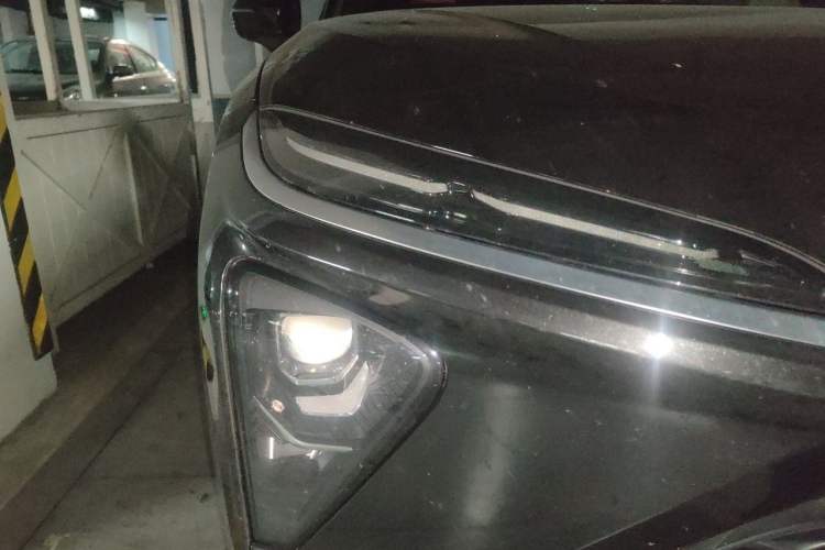 Used Nio EC6 2020 615 km Performance Edition Right Front Headlight