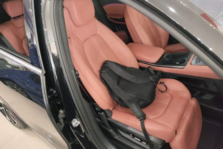 Used Nio EC6 2020 440KM Signature Edition Right Front Seat