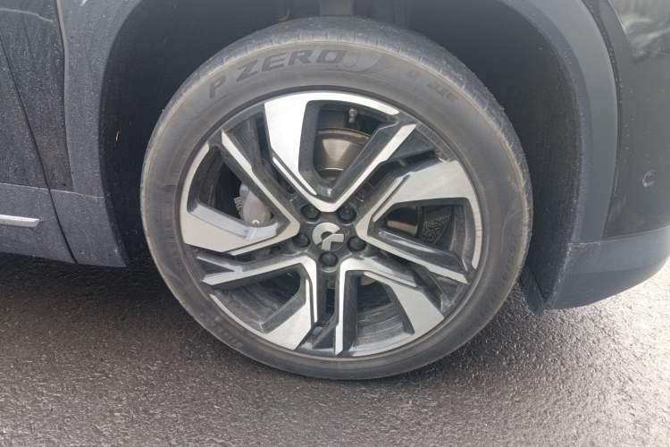 Used Nio EC6 2020 440KM Signature Edition Right Front Wheel Hub