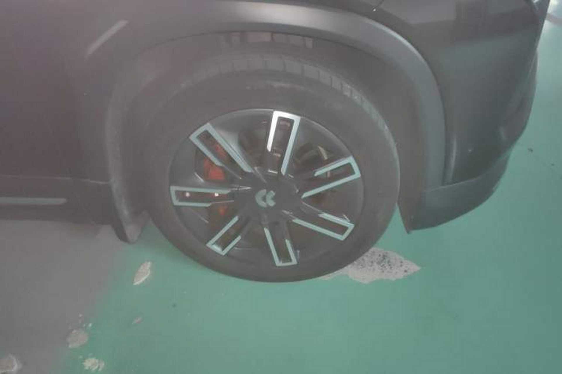 Used Nio EC6 2020 430 km Sport Version Right Front Wheel Hub