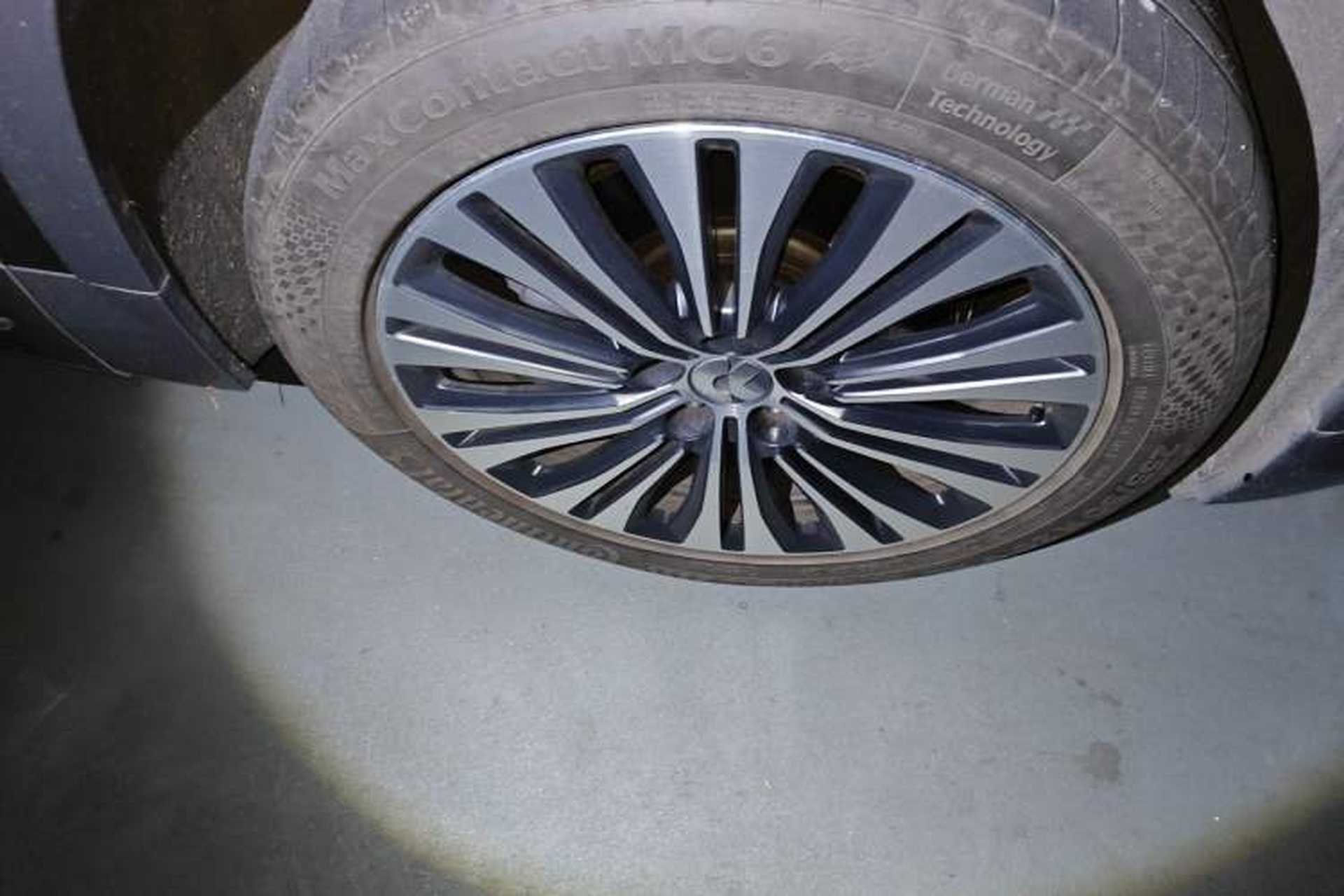 Used Nio EC6 2020 440 km Performance Version Right Front Wheel Hub