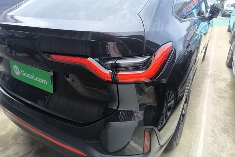 Used Nio EC6 2020 430 km Sport Version Right Rear Taillight