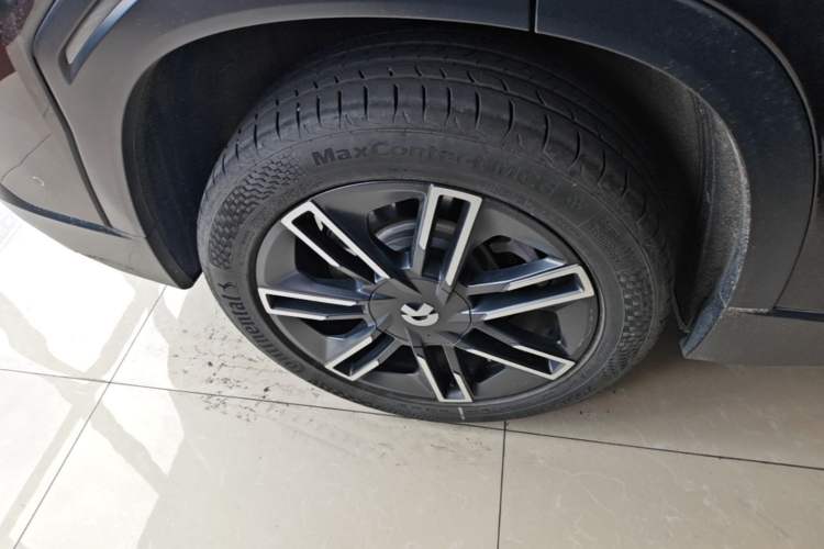 Used Nio EC6 2020 465 km Sport Edition Right Rear Wheel Hub