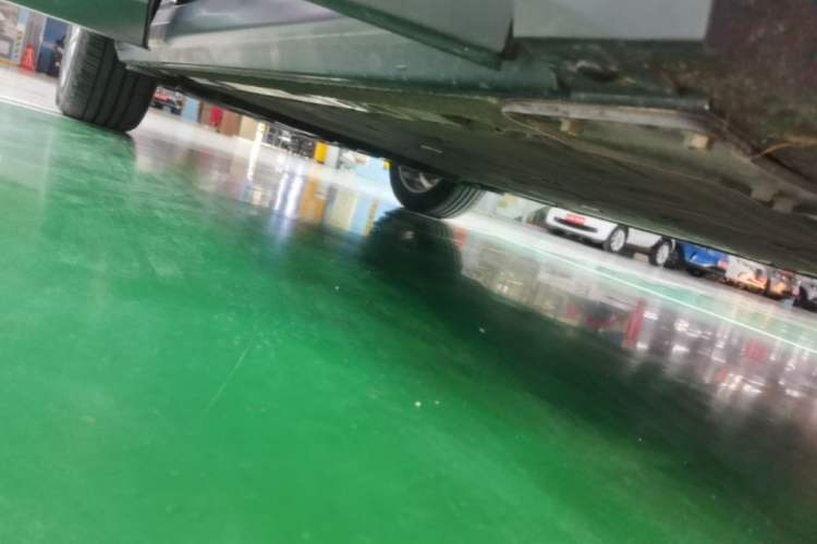 Used Nio EC6 2020 605 km Sport Edition Right Side Sill