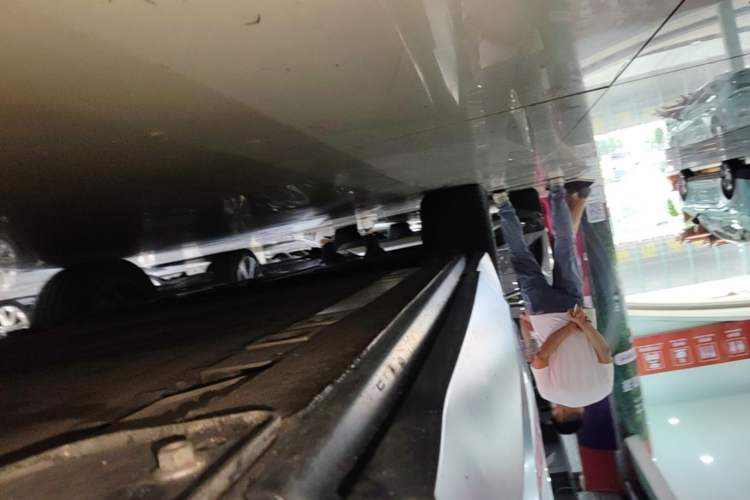 Used Nio EC6 2020 475 km Performance Version Right Side Sill