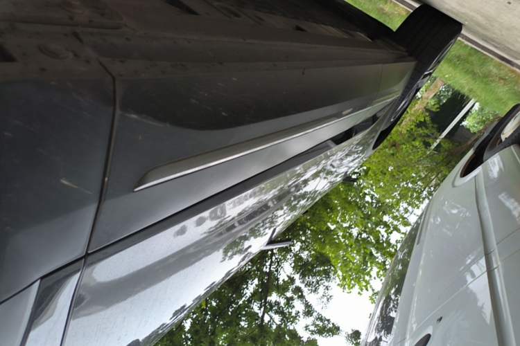Used Nio EC6 2020 615 km Performance Edition Right Side Sill
