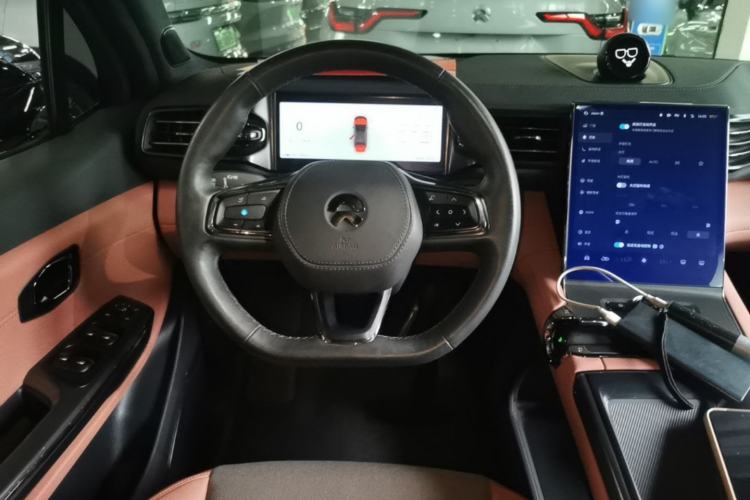Used Nio EC6 2020 605 km Sport Edition Steering Wheel