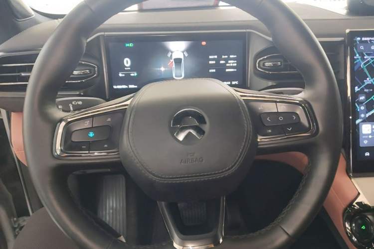 Used Nio EC6 2020 430 km Sport Version Steering Wheel