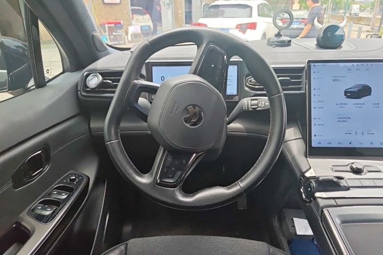 Used Nio EC6 2020 605 km Sport Edition Steering Wheel