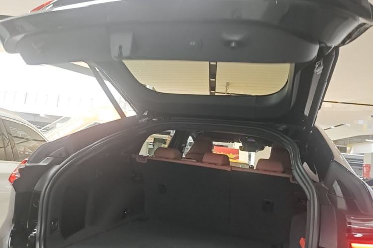 Used Nio EC6 2020 465 km Sport Edition Trunk