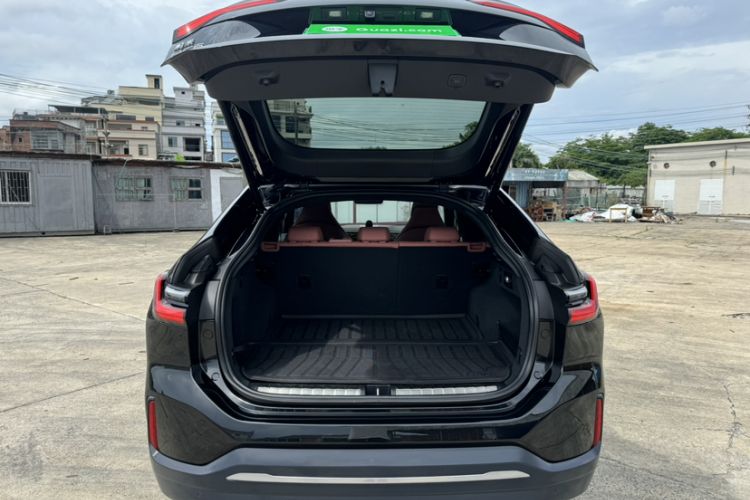 Used Nio EC6 2020 605 km Sport Edition Trunk