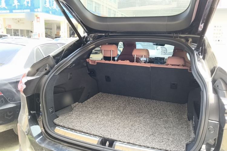 Used Nio EC6 2020 465 km Sport Edition Trunk