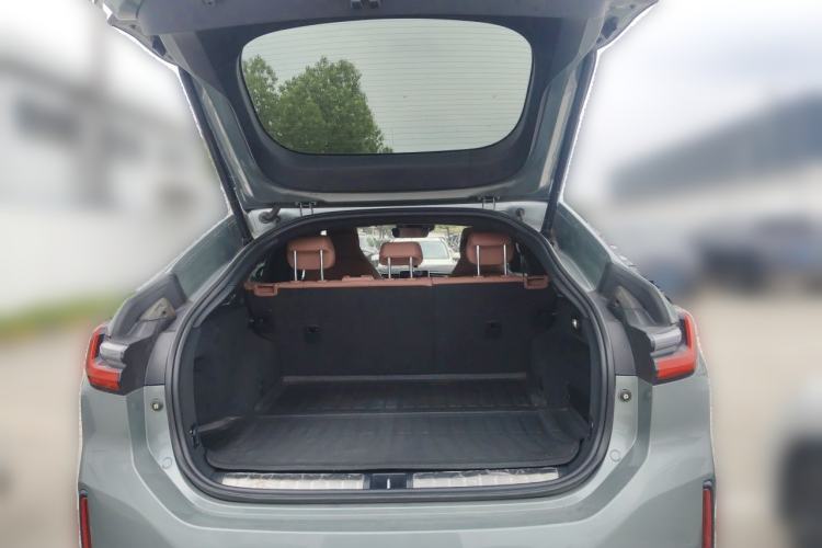 Used Nio EC6 2020 605 km Sport Edition Trunk