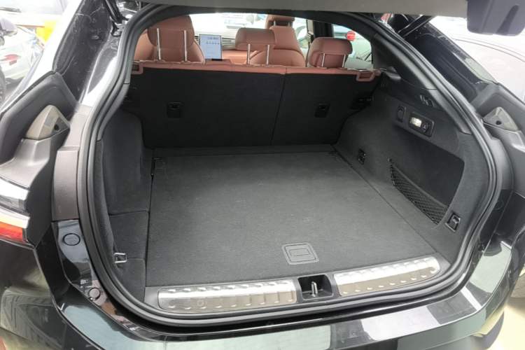 Used Nio EC6 2020 430 km Sport Version Trunk