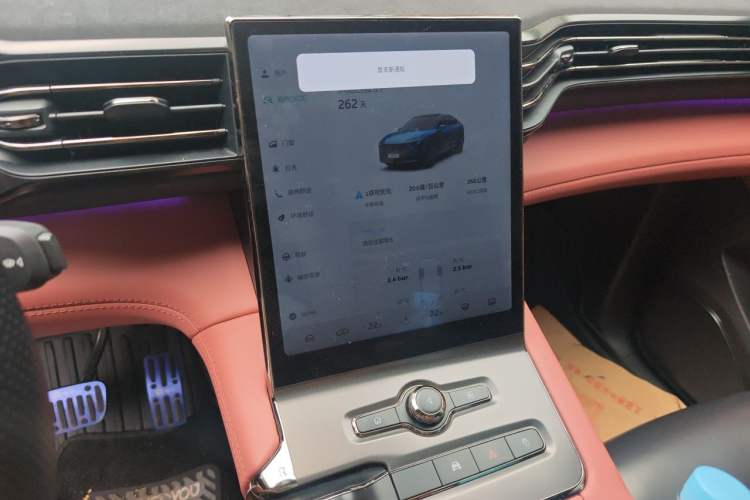 Used Nio EC6 2020 440 km Performance Version Audio And AC Panel