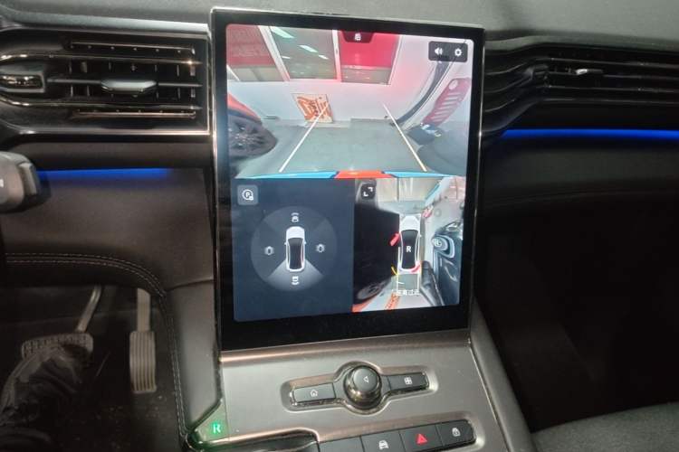 Used Nio EC6 2020 430 km Sport Version Audio And AC Panel