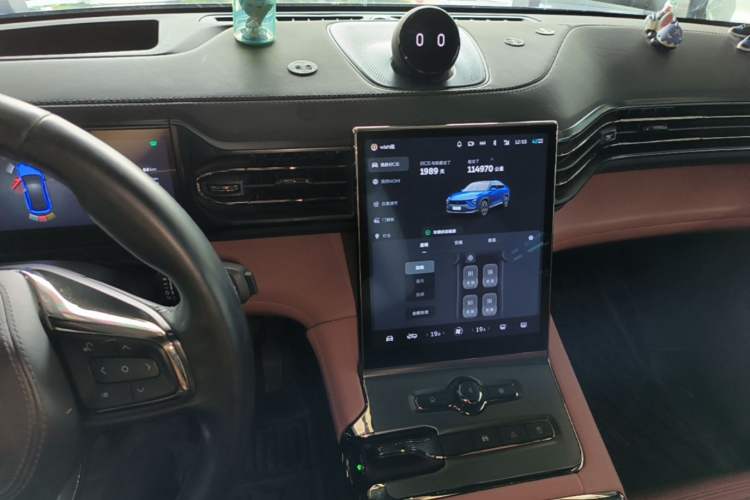 Used Nio EC6 2020 440KM Signature Edition Audio And AC Panel