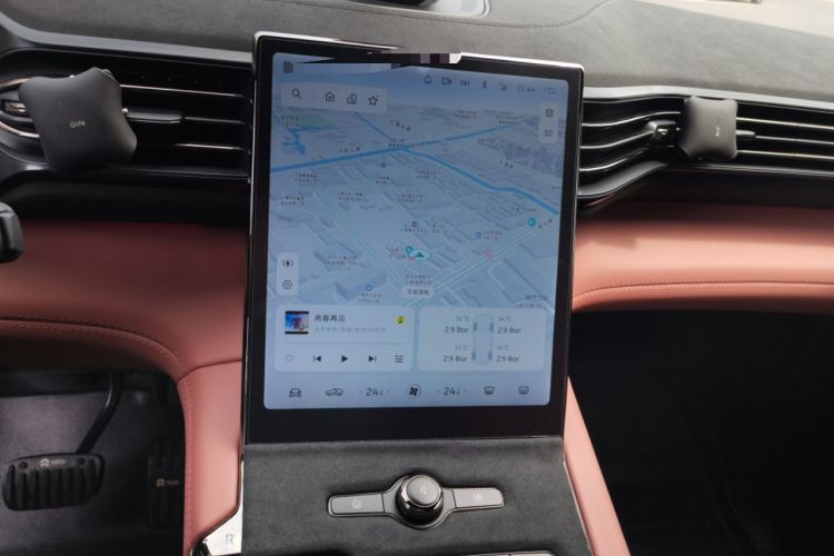 Used Nio EC6 2020 615 km Performance Edition Audio And AC Panel