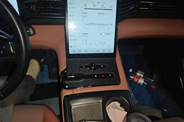 Used Nio EC6 2020 440 km Performance Version Audio And AC Panel
