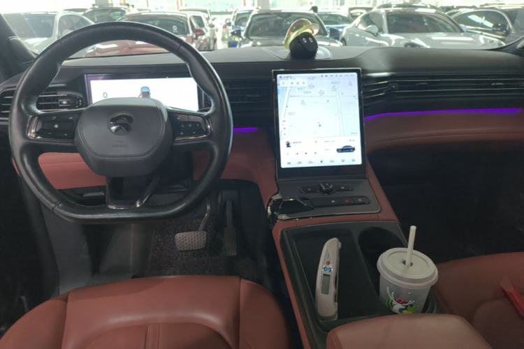 Used Nio EC6 2020 615 km Performance Edition Center Console