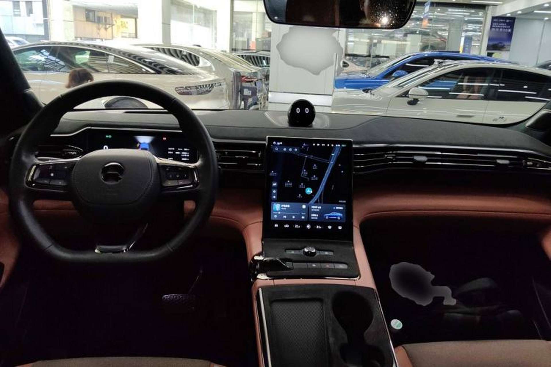 Used Nio EC6 2020 605 km Sport Edition Center Console