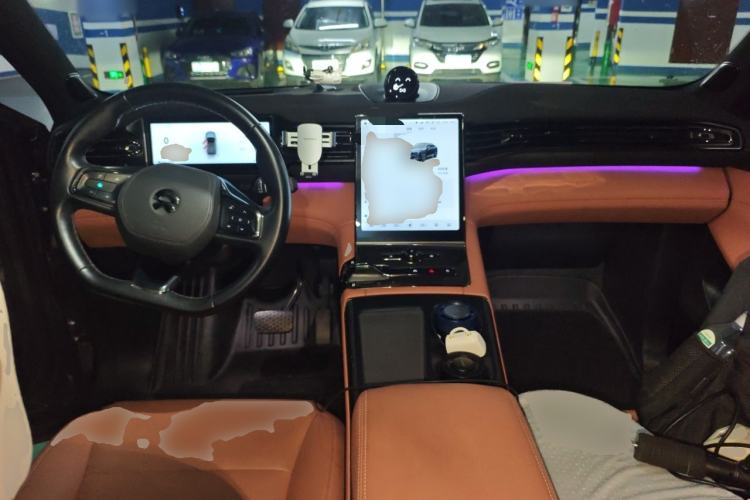 Used Nio EC6 2020 430 km Sport Version Center Console