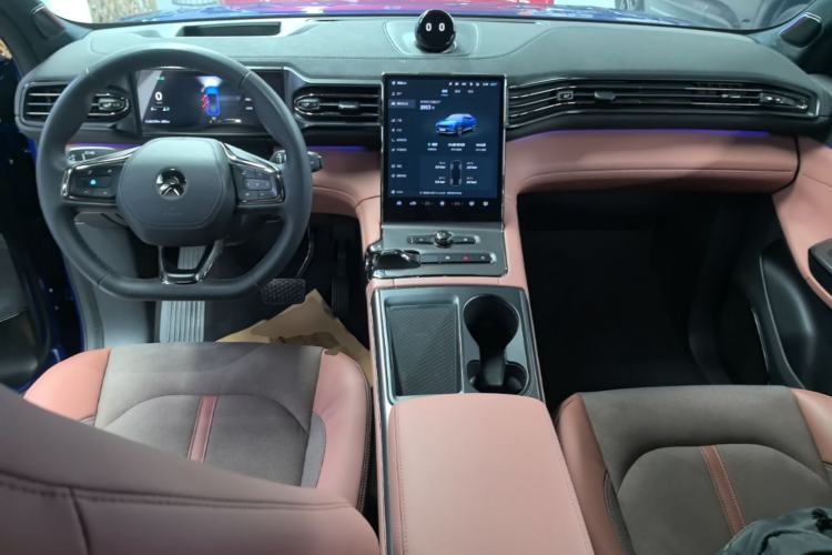 Used Nio EC6 2020 430 km Sport Version Center Console