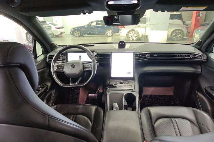 Used Nio EC6 2020 440 km Performance Version Center Console