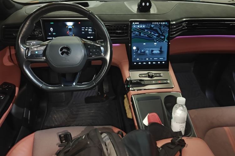 Used Nio EC6 2020 615 km Performance Edition Center Console