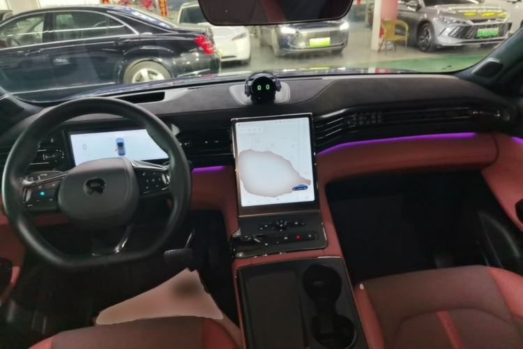 Used Nio EC6 2020 605 km Sport Edition Center Console