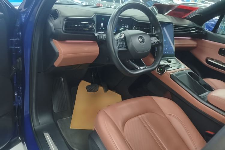 Used Nio EC6 2020 430 km Sport Version Center Console