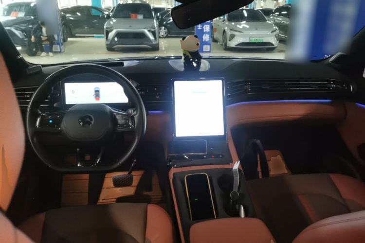 Used Nio EC6 2020 440 km Performance Version Center Console