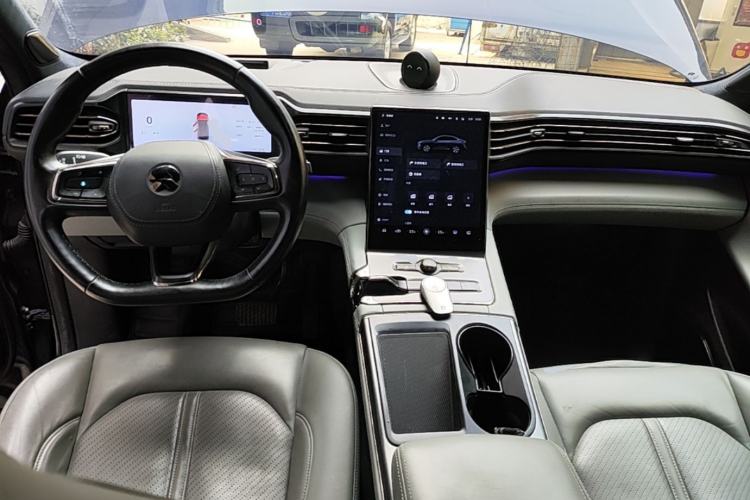 Used Nio EC6 2020 440KM Signature Edition Center Console