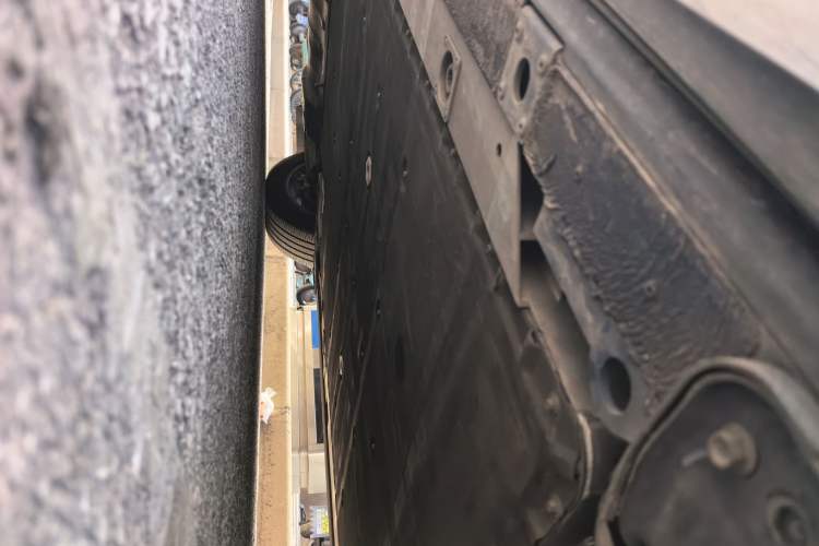 Used Nio EC6 2020 615 km Performance Edition Chassis Rear Left