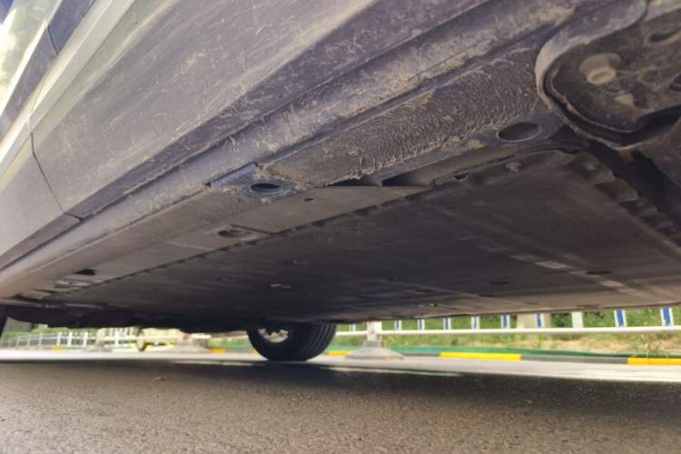 Used Nio EC6 2020 605 km Sport Edition Chassis Rear Left