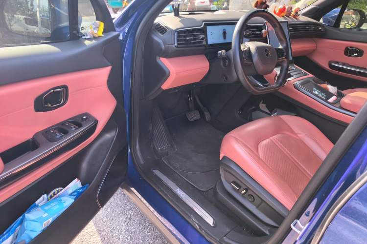 Used Nio EC6 2020 615 km Performance Edition Driver Seat