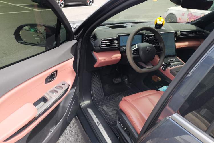 Used Nio EC6 2020 615 km Performance Edition Driver Seat