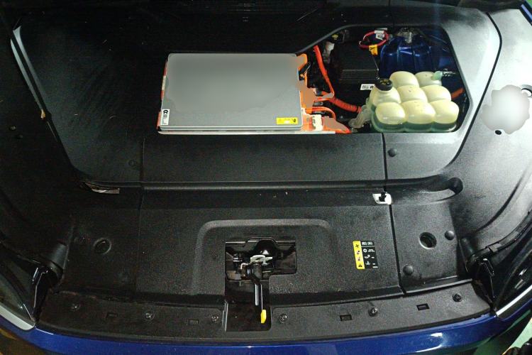 Used Nio EC6 2020 605 km Sport Edition Engine Bay