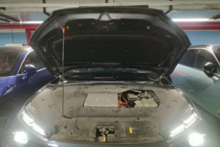 Used Nio EC6 2020 605 km Sport Edition Engine Bay