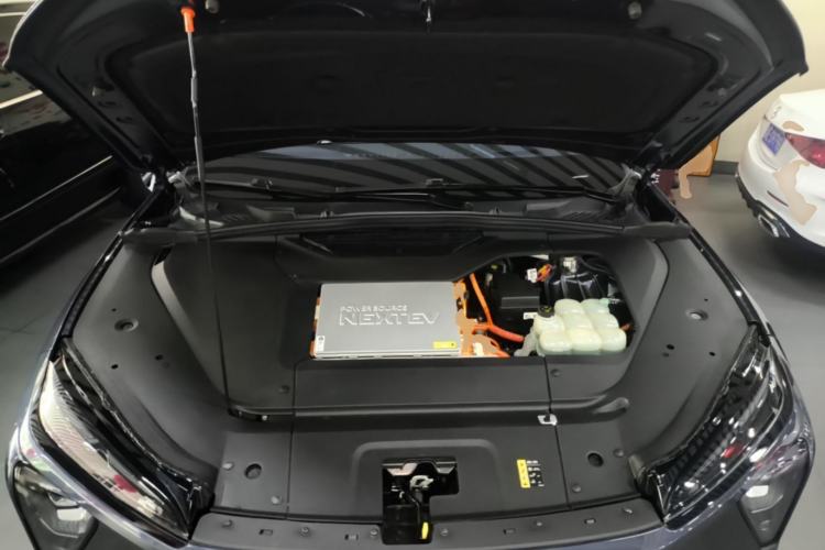 Used Nio EC6 2020 615 km Performance Edition Engine Bay