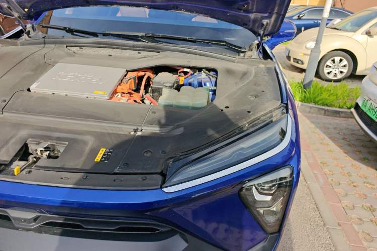 Used Nio EC6 2020 430 km Sport Version Engine Bay Left