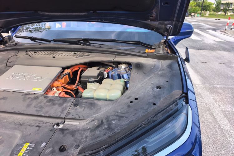 Used Nio EC6 2020 615 km Performance Edition Engine Bay Left