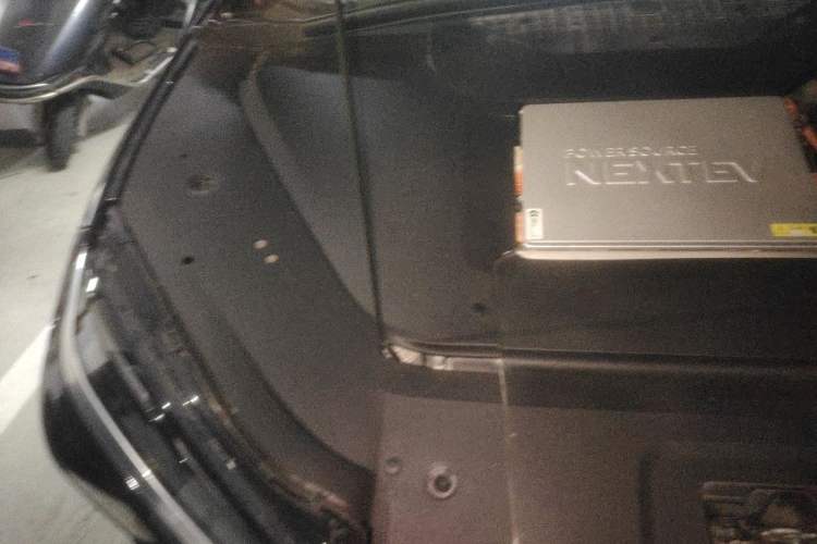 Used Nio EC6 2020 605 km Sport Edition Engine Bay Right
