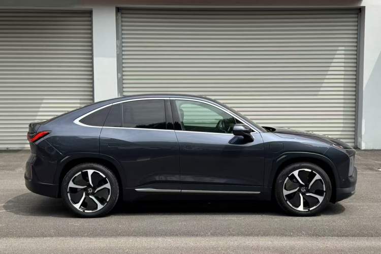 Used Nio EC6 2020 440 km Performance Version Exterior 3