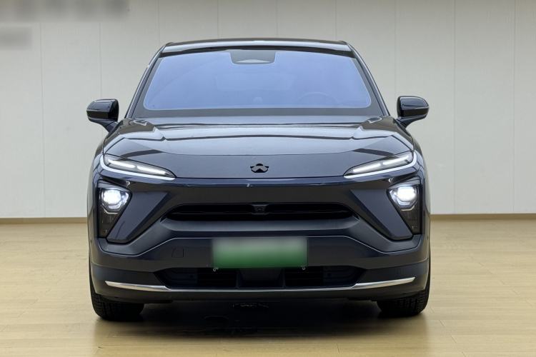 Used Nio EC6 2020 605 km Sport Edition Front