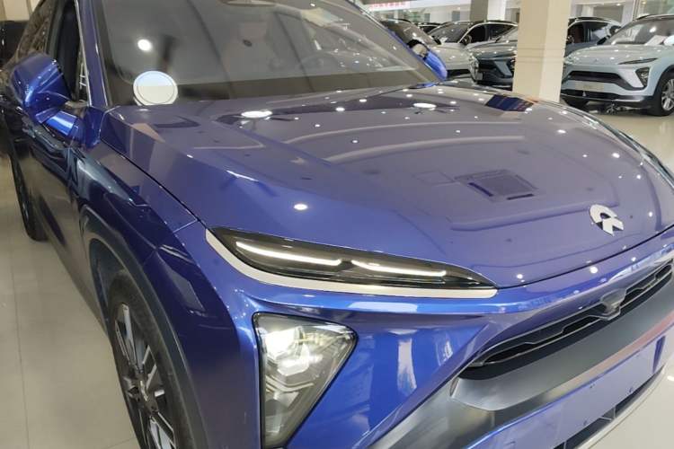 Used Nio EC6 2020 440 km Performance Version Front Right 45 Deg