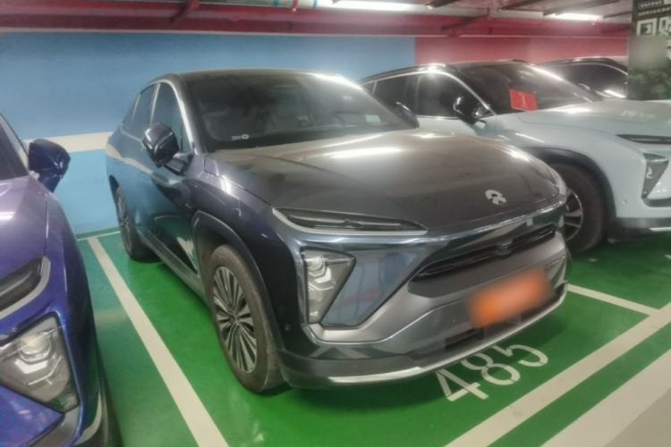 Used Nio EC6 2020 605 km Sport Edition Front Right 45 Deg