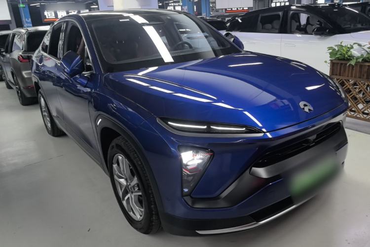 Used Nio EC6 2020 430 km Sport Version Front Right 45 Deg