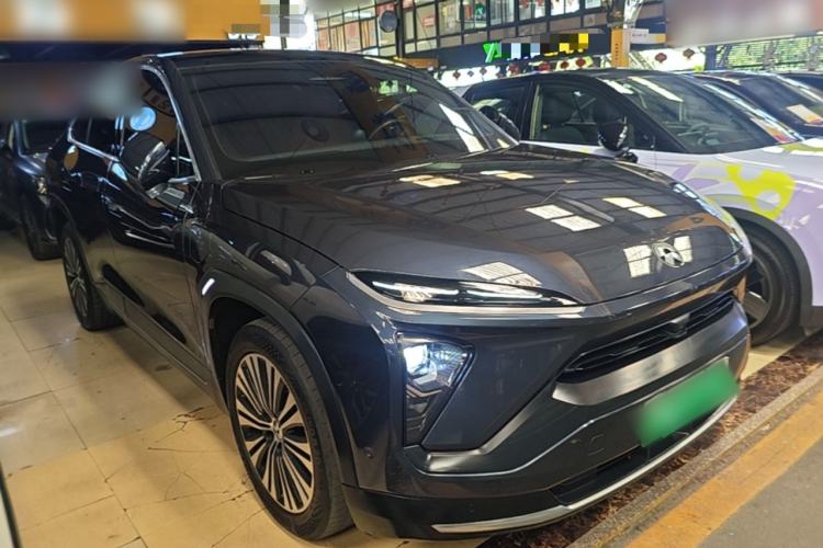 Used Nio EC6 2020 465 km Sport Edition Front Right 45 Deg
